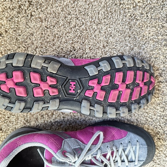 Helly Hansen womens hiking shoes sneakers size 8 pink grey gently used - Picture 4 of 8